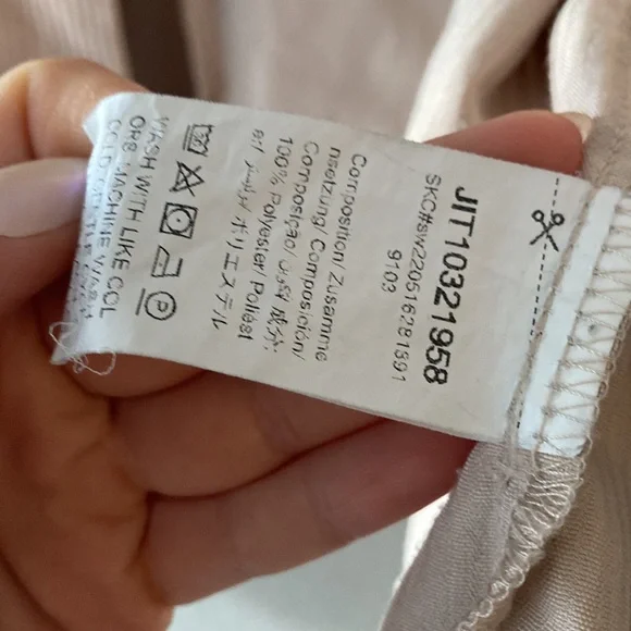 Cropped Ribbed Jacket - Picture 4 of 7